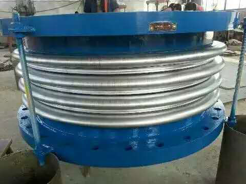 Metal expansion joint